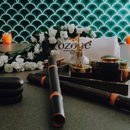 Doubletree By Hilton Fujairah City מראה חיצוני תמונה A set of OZO