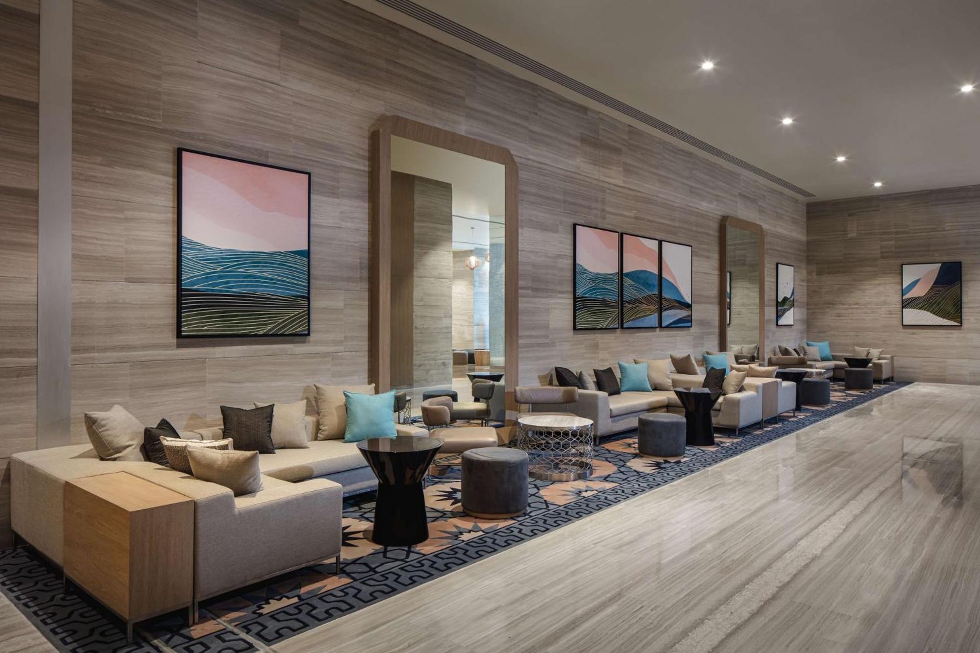Doubletree By Hilton Fujairah City מראה חיצוני תמונה The lounge at the airport